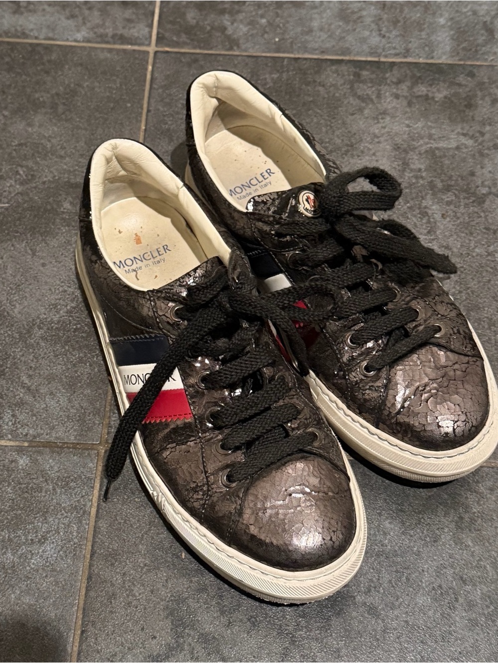 Moncler sneakers Ariel Anthracite Color In Black